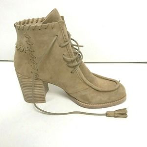 Stuart Weitzman Suede Wallawalla Lace-Up Bootie 8M